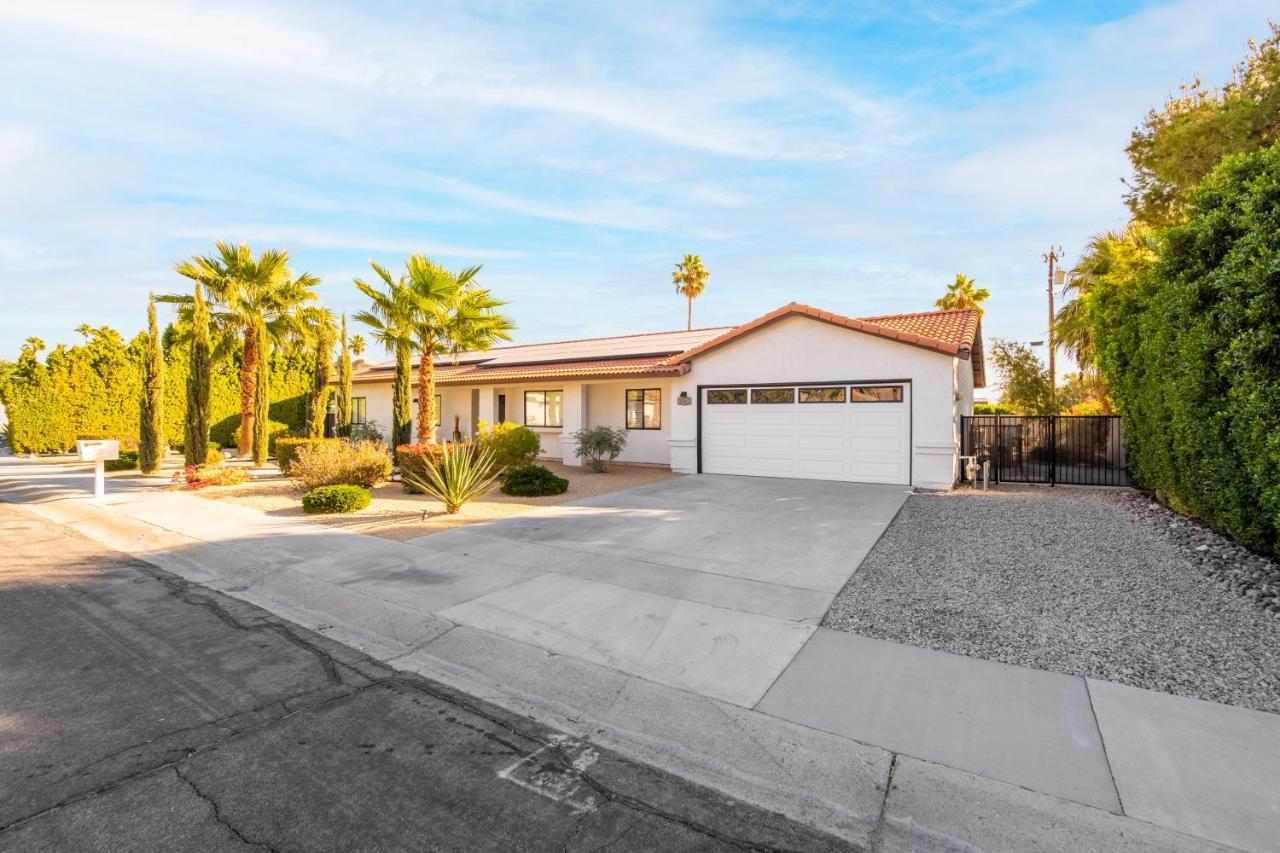 Beautiful Palm Springs Home Large Private Yard Esterno foto